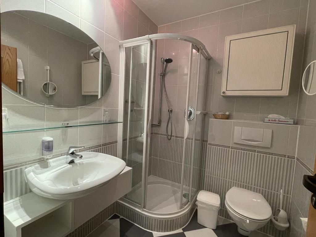 Sunside Ferien Wellness Oase Hotel Apartment'S Schwarzwald Am Schluchsee Buitenkant foto